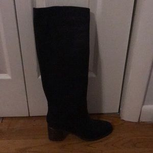 Gorgeous BRAND NEW Kate Spade tall black boot